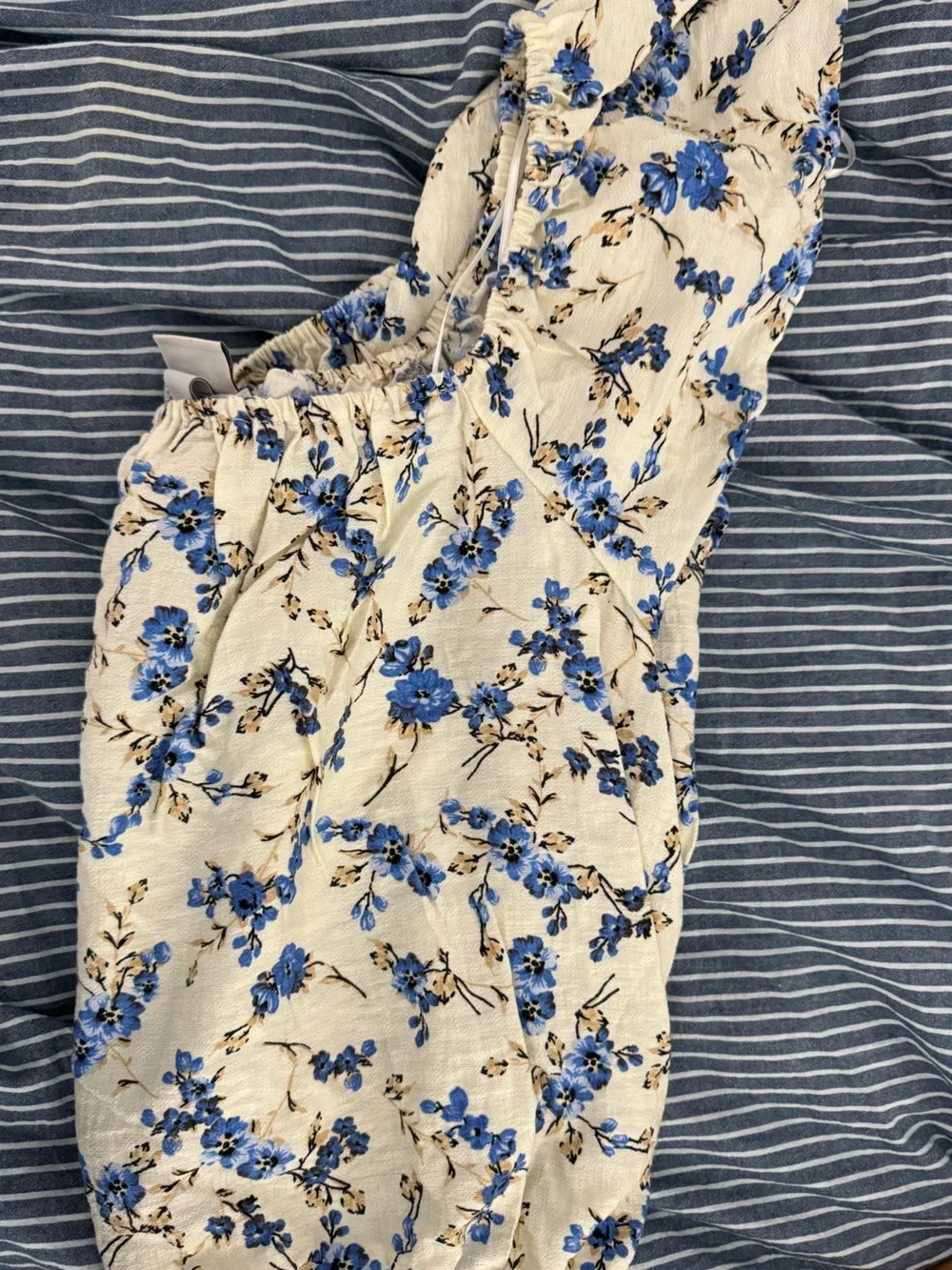 a new day Blue and Cream Floral Fitted Sheet
